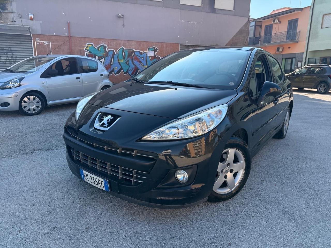 Peugeot 207 1.4 HDi 90mila KM Restyling 2012 Full Ottima