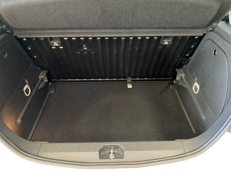 Opel Corsa 1.2 5 porte b-Color