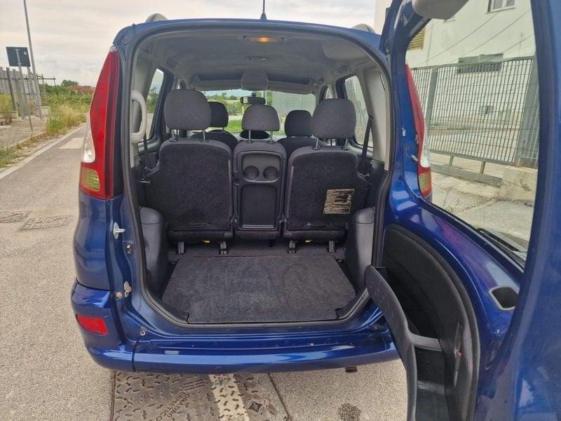 Toyota Yaris Verso 1.3i '03 GPL INCLUSO