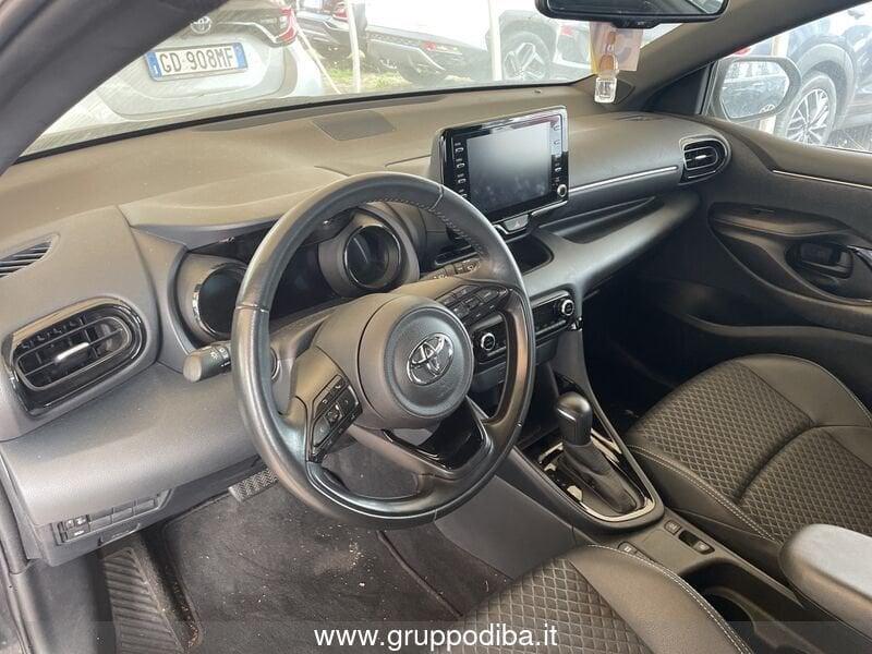 Toyota Yaris IV 2020 1.5h Lounge