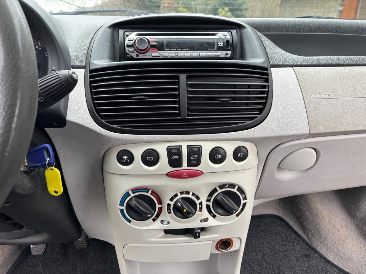 Fiat Punto 1.2i 16V cat 3 porte ELX