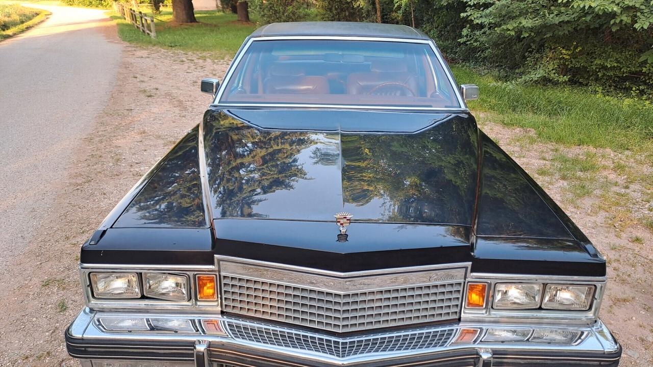 Cadillac Deville de ville PREZZO OFF-E-R-TA