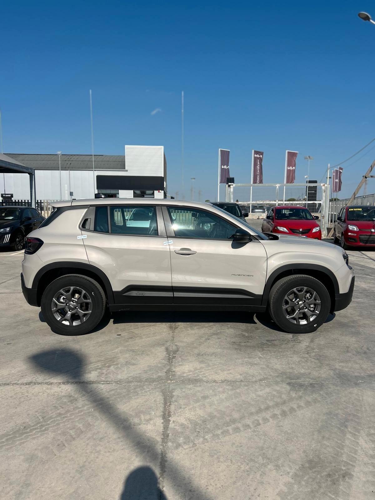 Jeep Avenger 1.2 Turbo 110 CV MHEV Longitude