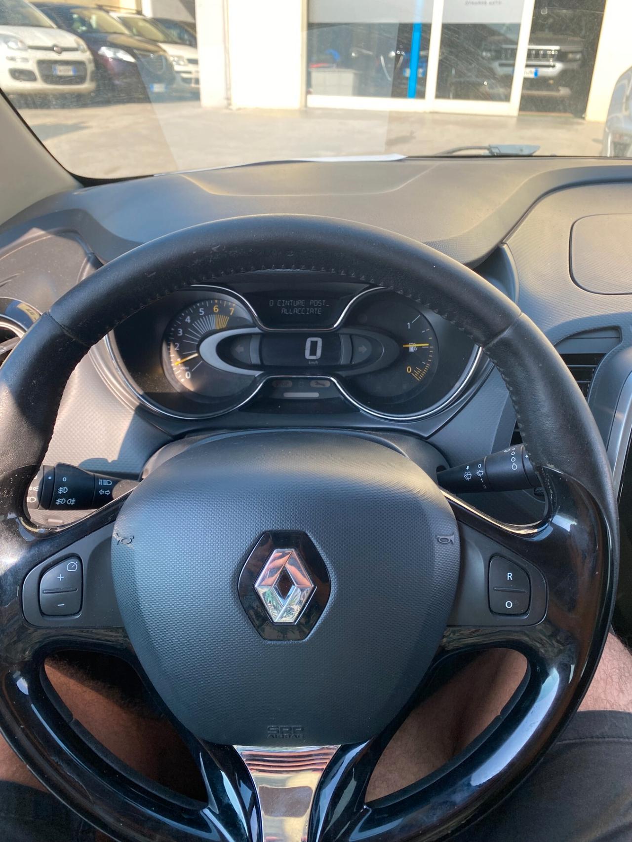 Renault Captur BENZINA 97 MILA KM 2014
