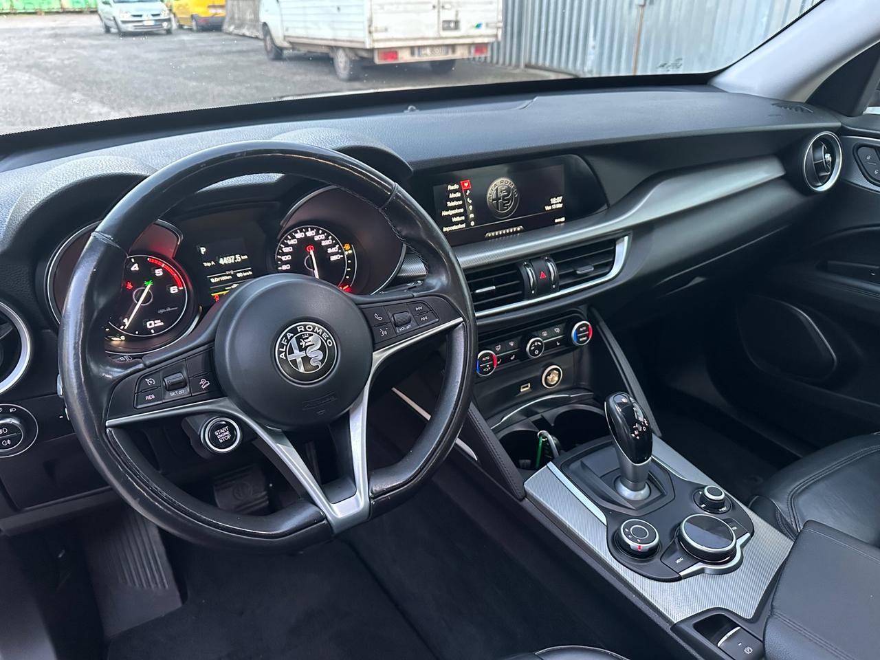 Alfa Romeo Stelvio 2.2 Turbodiesel 210 CV AT8 Q4 Executive