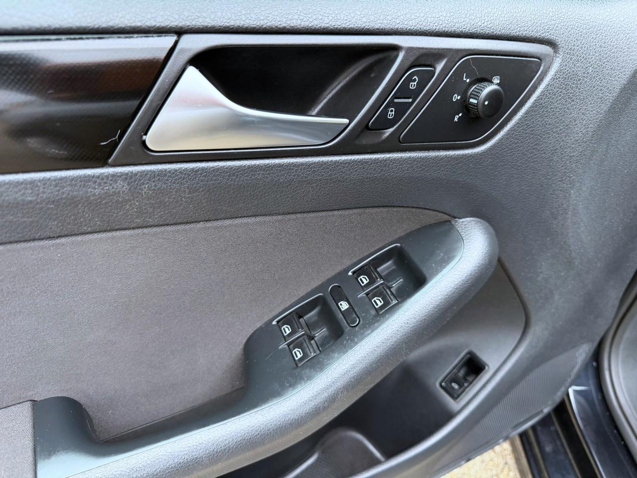 Volkswagen Jetta 1.6 TDI BlueMotion Technology