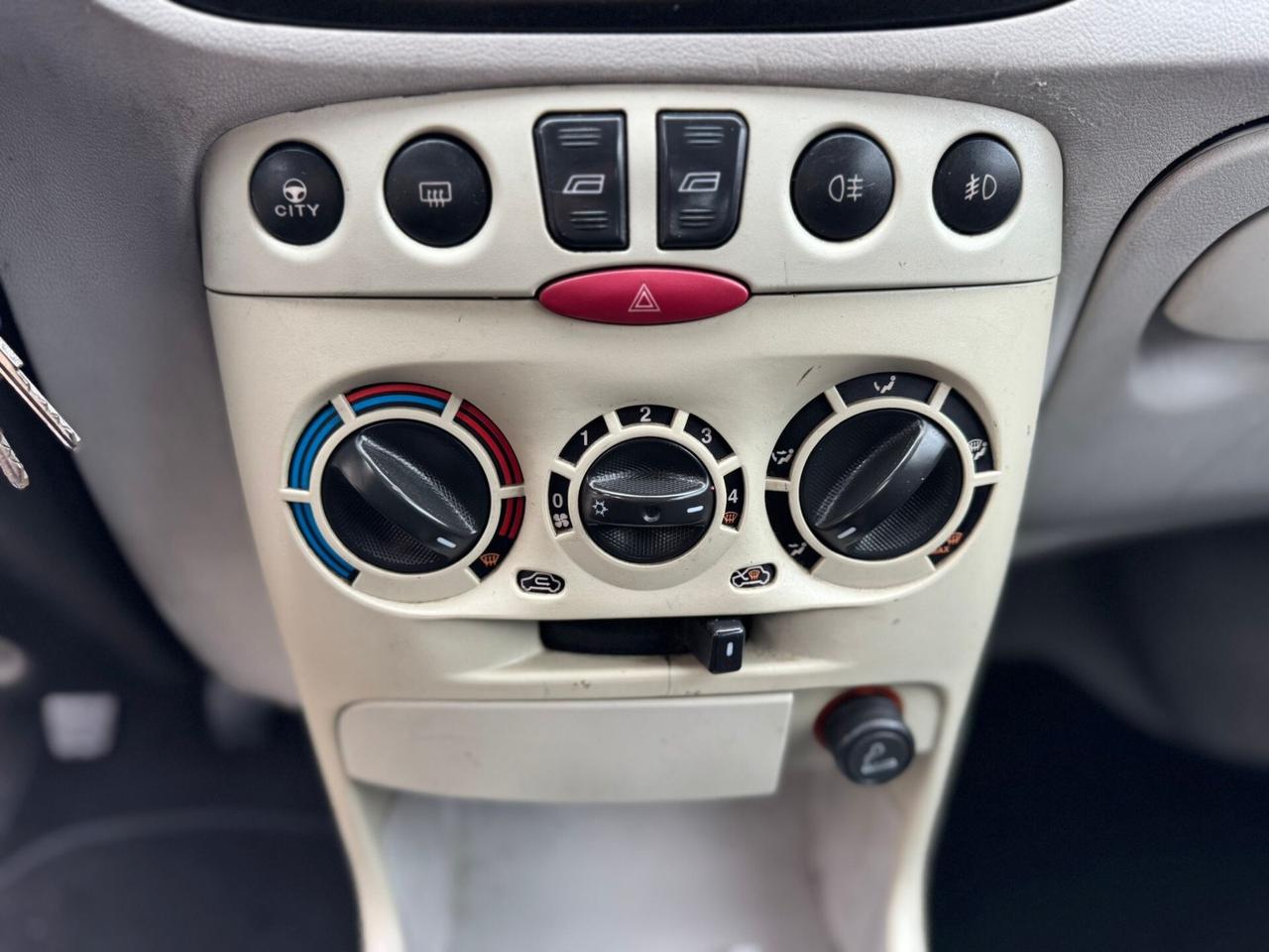 Fiat Punto 1.2 16V 3 porte Dynamic GPL