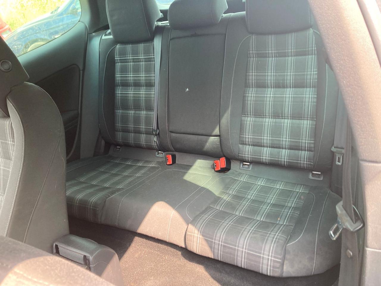 Volkswagen Golf 2.0 GTD 170CV DPF 3 P