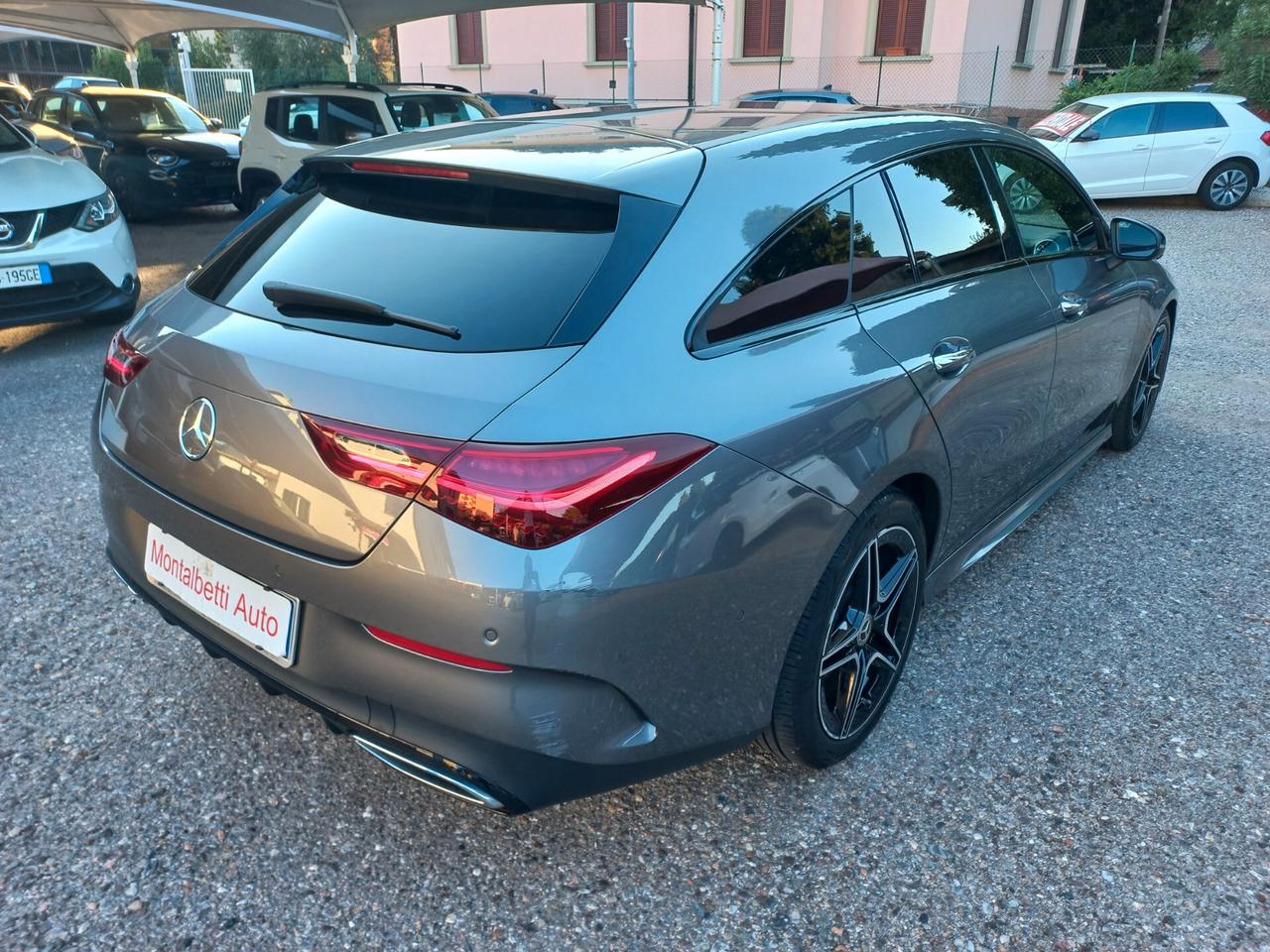 Mercedes-benz CLA 200 Automatic Shooting Brake AMG Line Premium