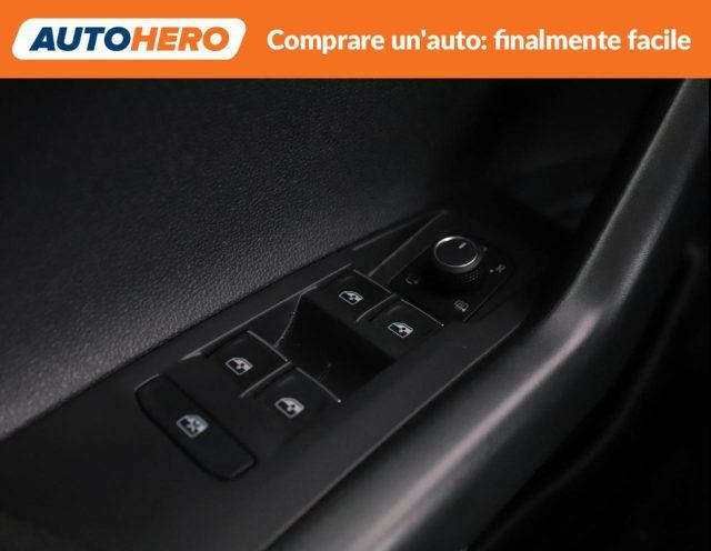 VOLKSWAGEN Taigo 1.0 TSI 110 CV DSG R-Line