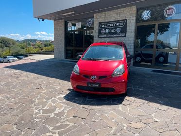 Toyota Aygo 1.0 12V VVT-i 3 porte Sol NEO PATENTATI