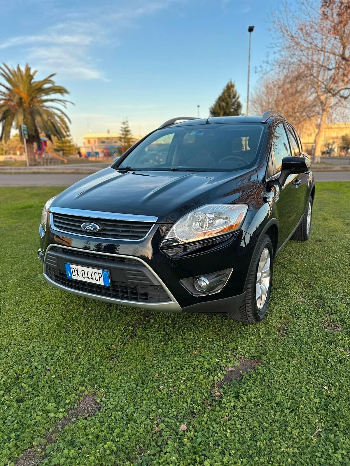 Ford Kuga 2.0 TDCi 136 CV 4WD Titanium DPF