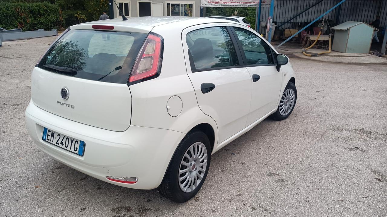 Fiat Punto 1.3 diesel 75 CV. N1 con i posti