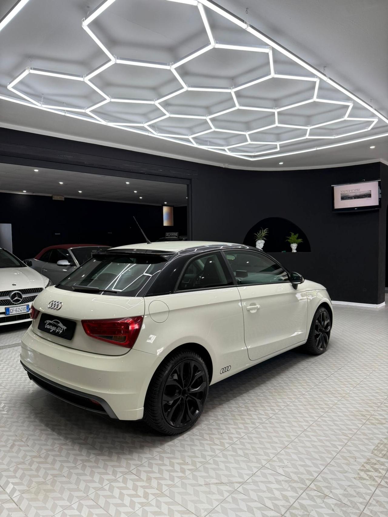 Audi A1 1.6 TDI S tronic Ambition