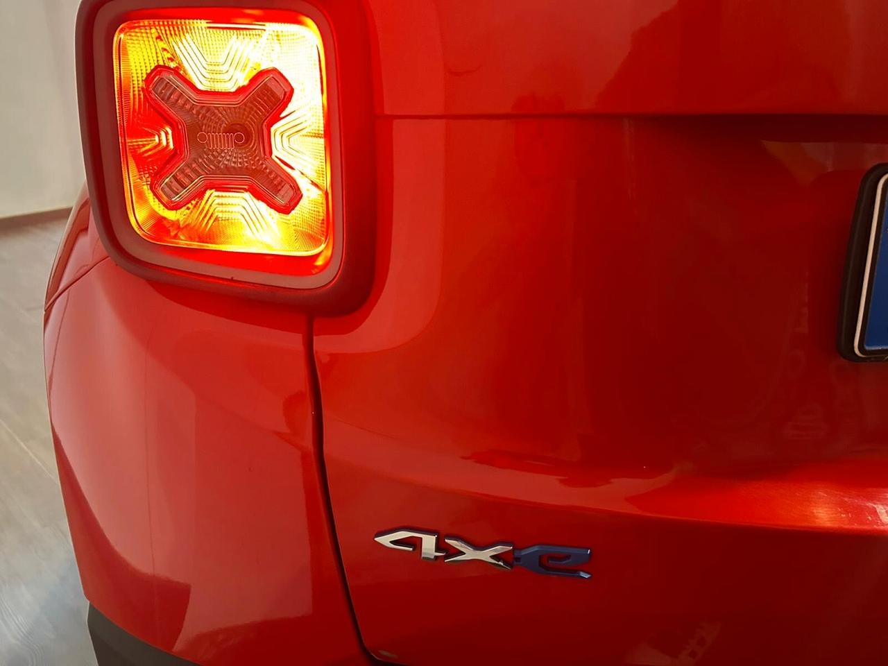 Jeep Renegade 1.3 T4 190CV PHEV 4xe AT6 Limited