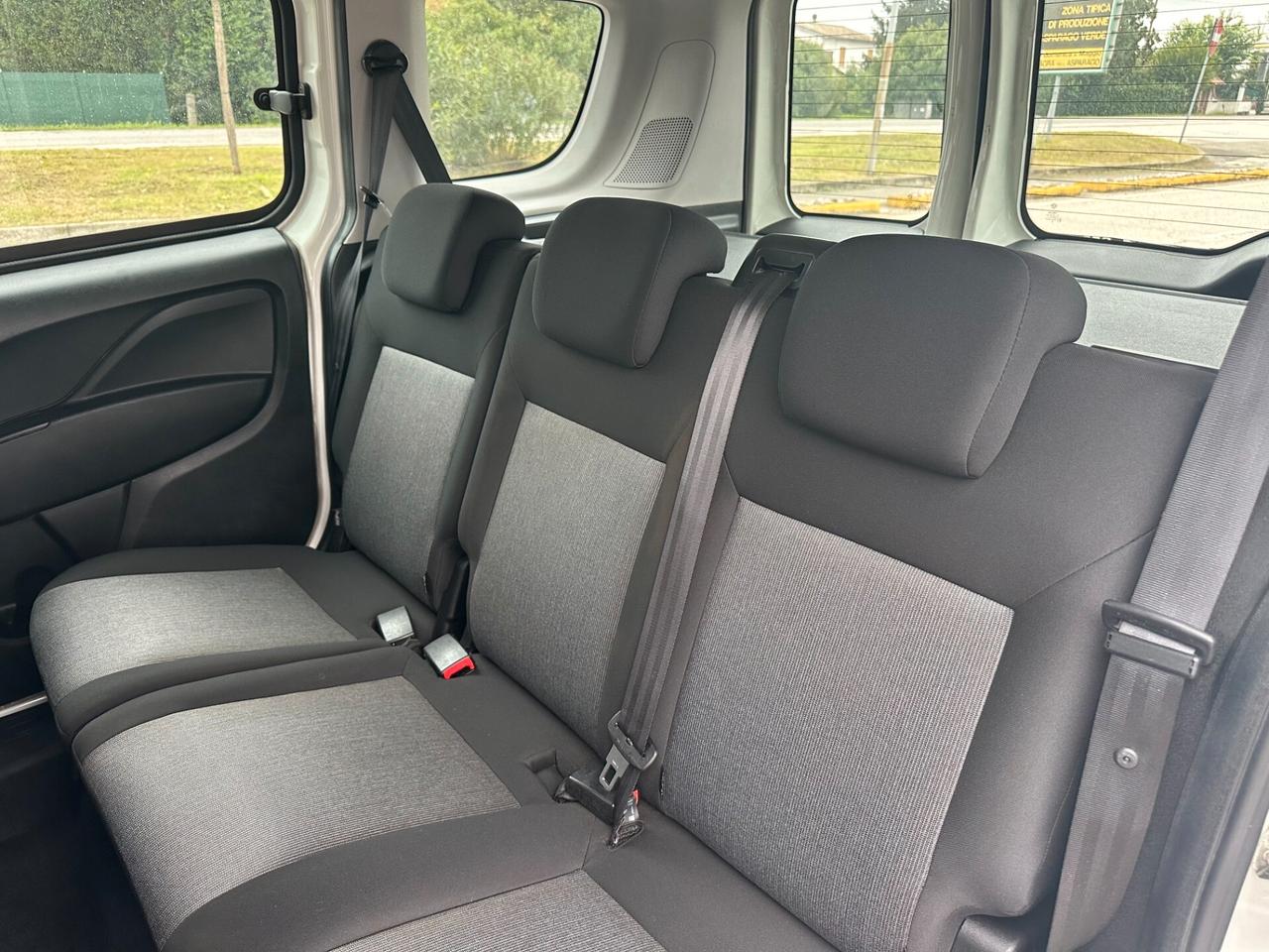 Fiat Doblo 1.3 MJT 95CV AUTOCARRO 5 POSTI