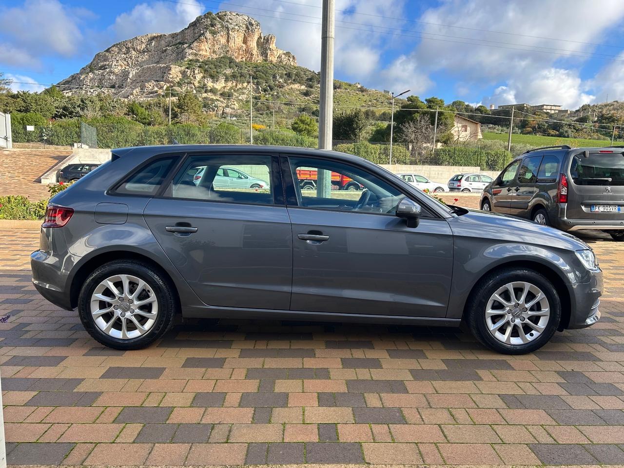 Audi A3 1.6 TDI clean diesel Ambition