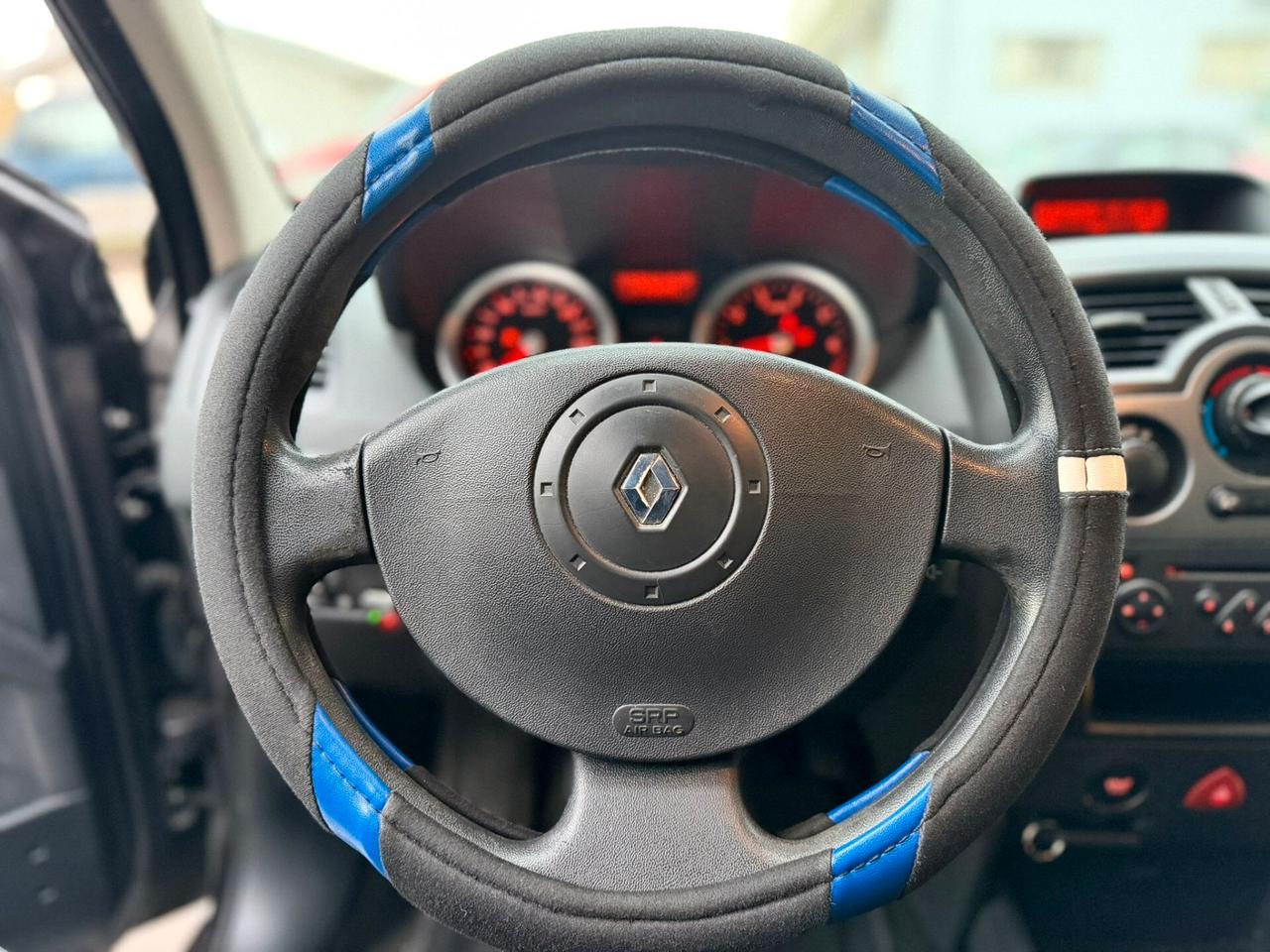 Renault Megane 1.6 16V GPL