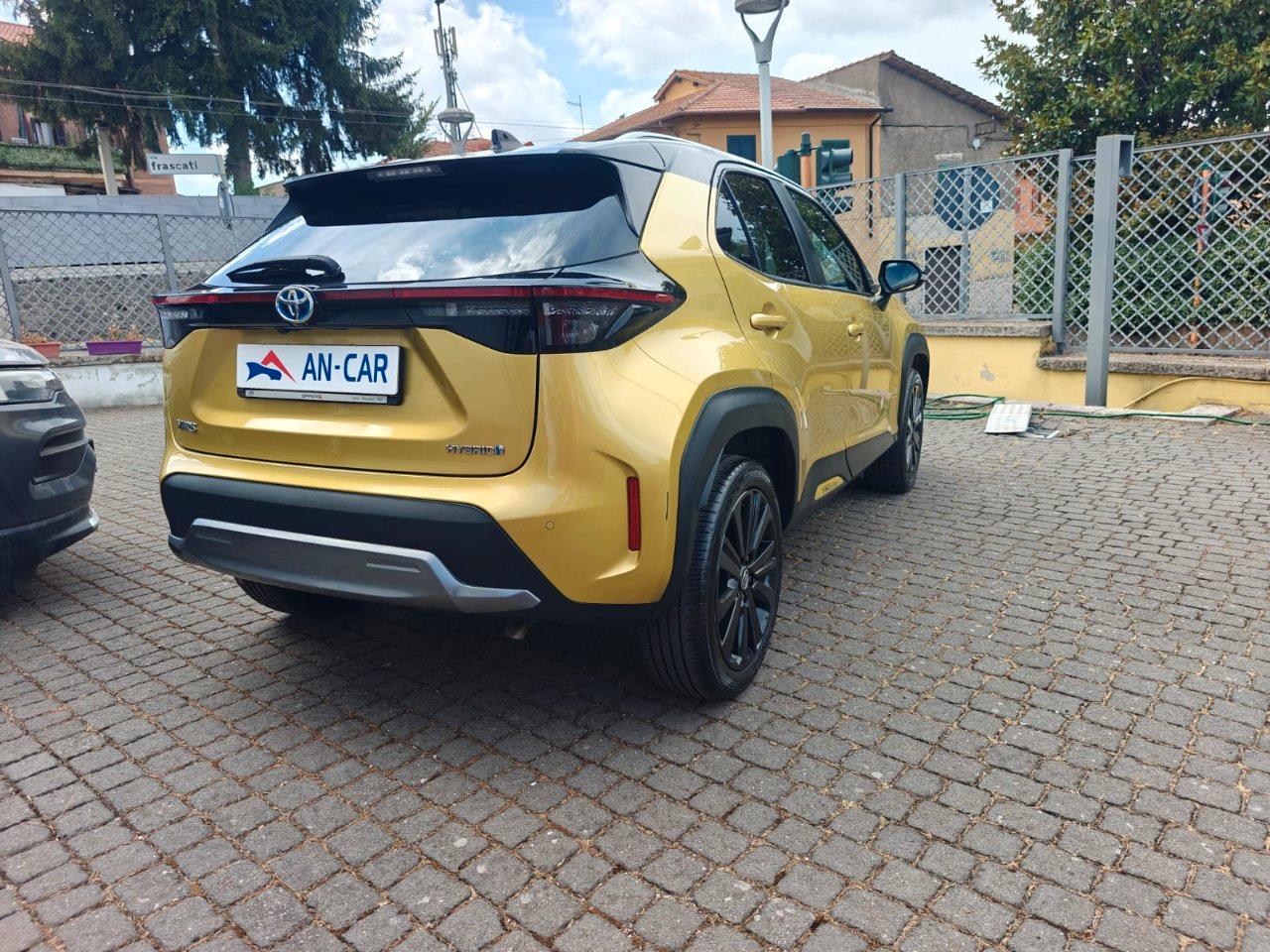 Toyota Yaris Cross 1.5h Premiere fwd 116cv e-cvt