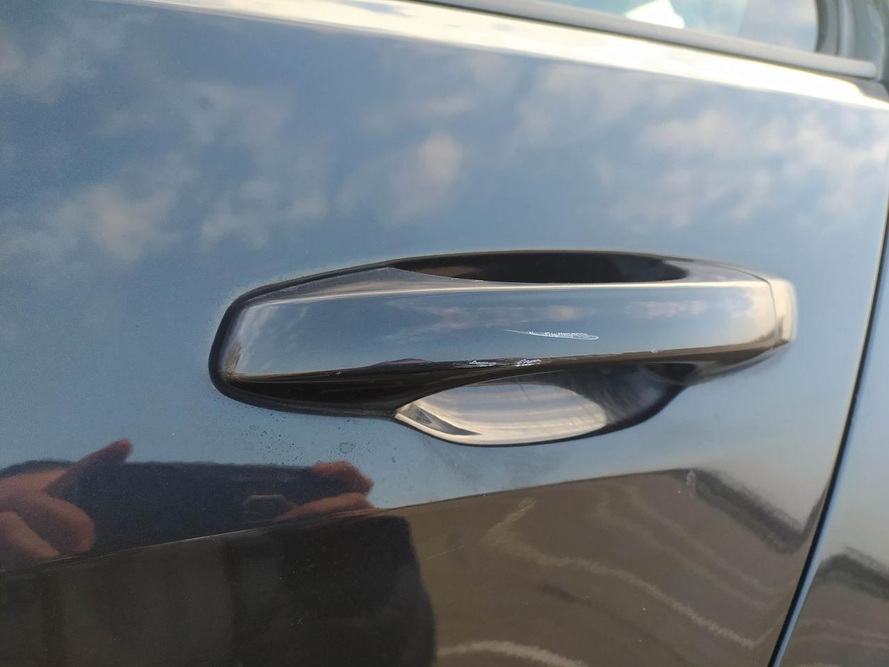 Volkswagen Golf Comfortline 1.6 TDI 110CV Bl #9567