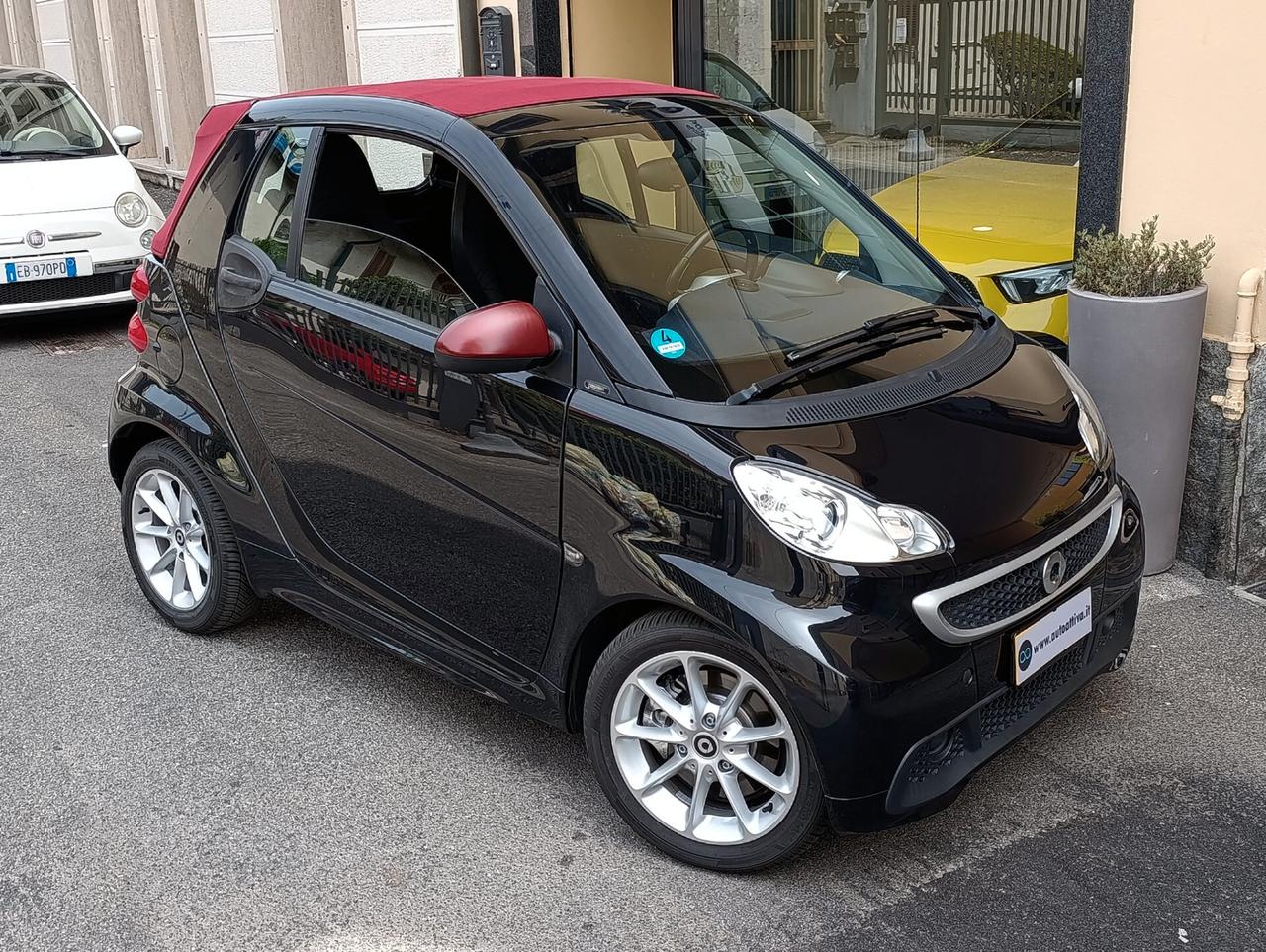 Smart ForTwo 1.0 71cv cabrio passion FL Capote Rossa