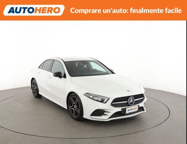 MERCEDES-BENZ A 180 d Automatic Premium