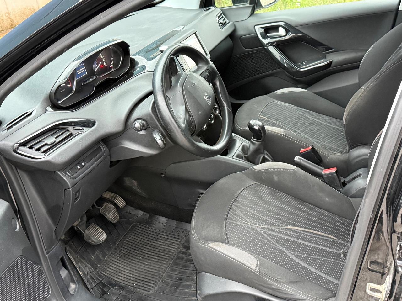 Peugeot 208 1.4 HDi 68 CV 5 porte Active