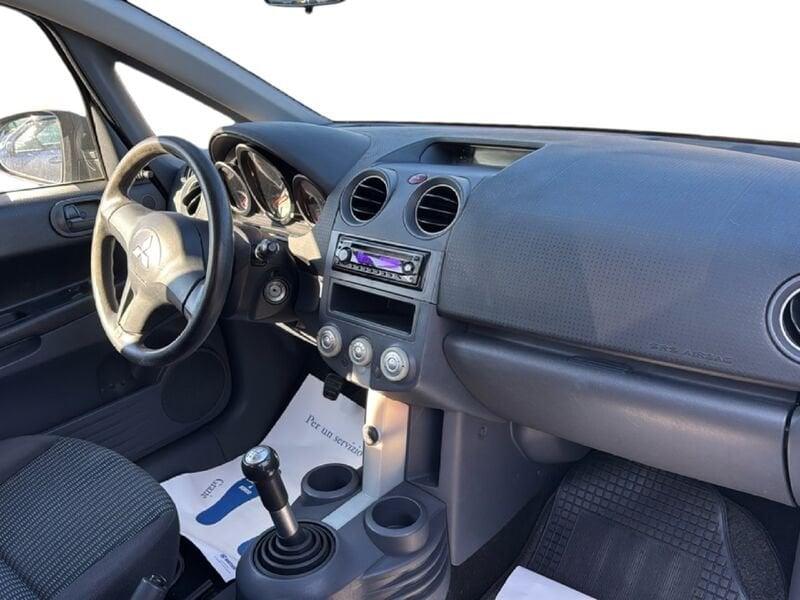 Mitsubishi Colt Colt 3p 1.1 Inform