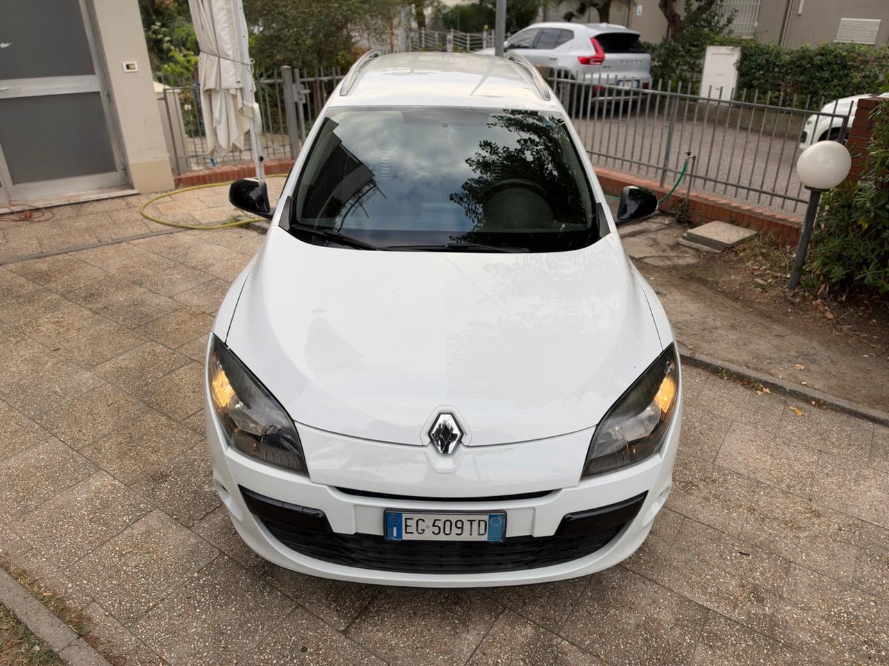Renault Mégane 1.5 dCi 110CV SporTour Attractive