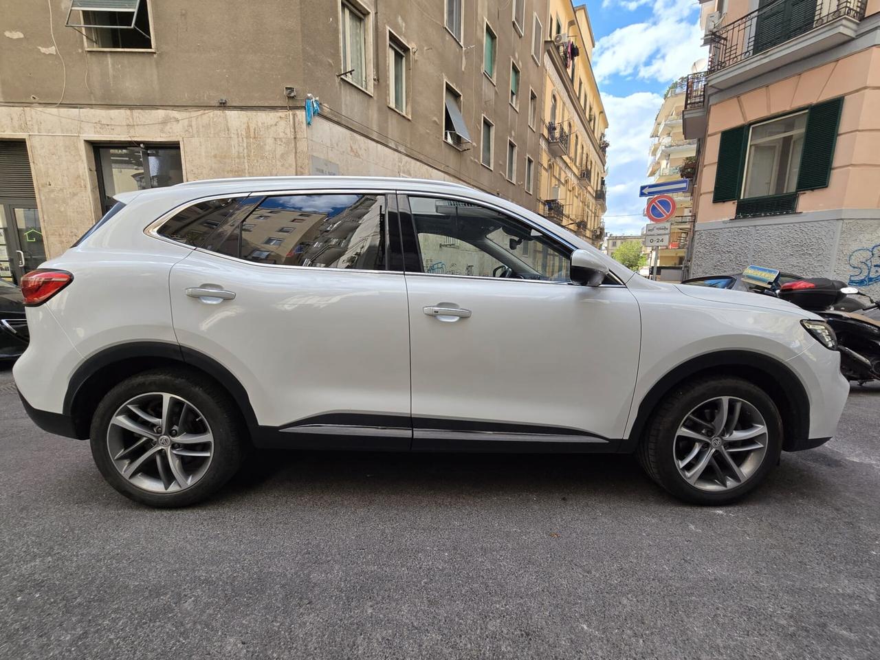 Mg HS 1.5T-GDI AT Luxury