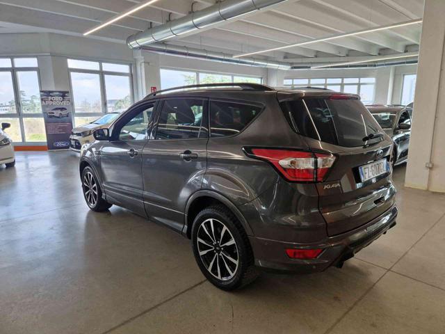 FORD Kuga 2.0 TDCI 120 CV S&S 2WD Powershift ST-Line