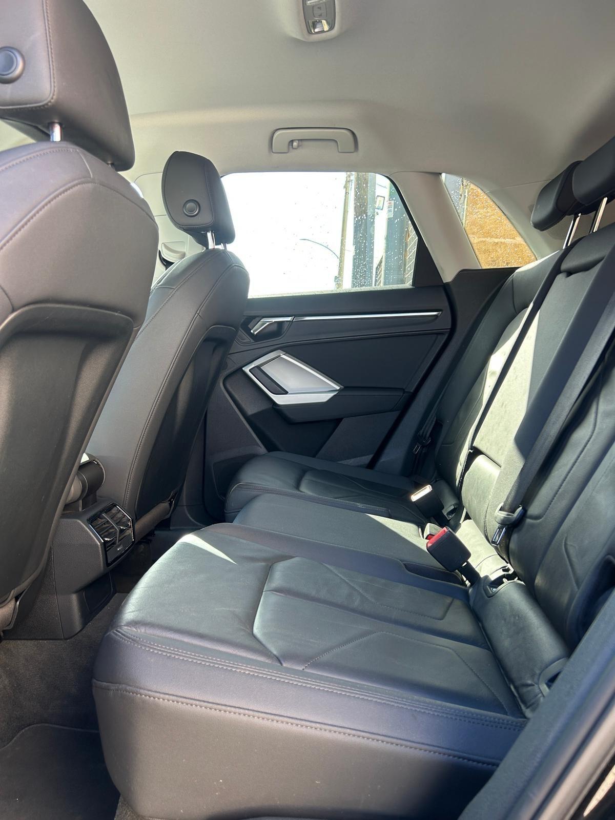 Audi Q3 2.0 tdi S-tronic Business Advanced-2020 MATRIX/CAR PLAY