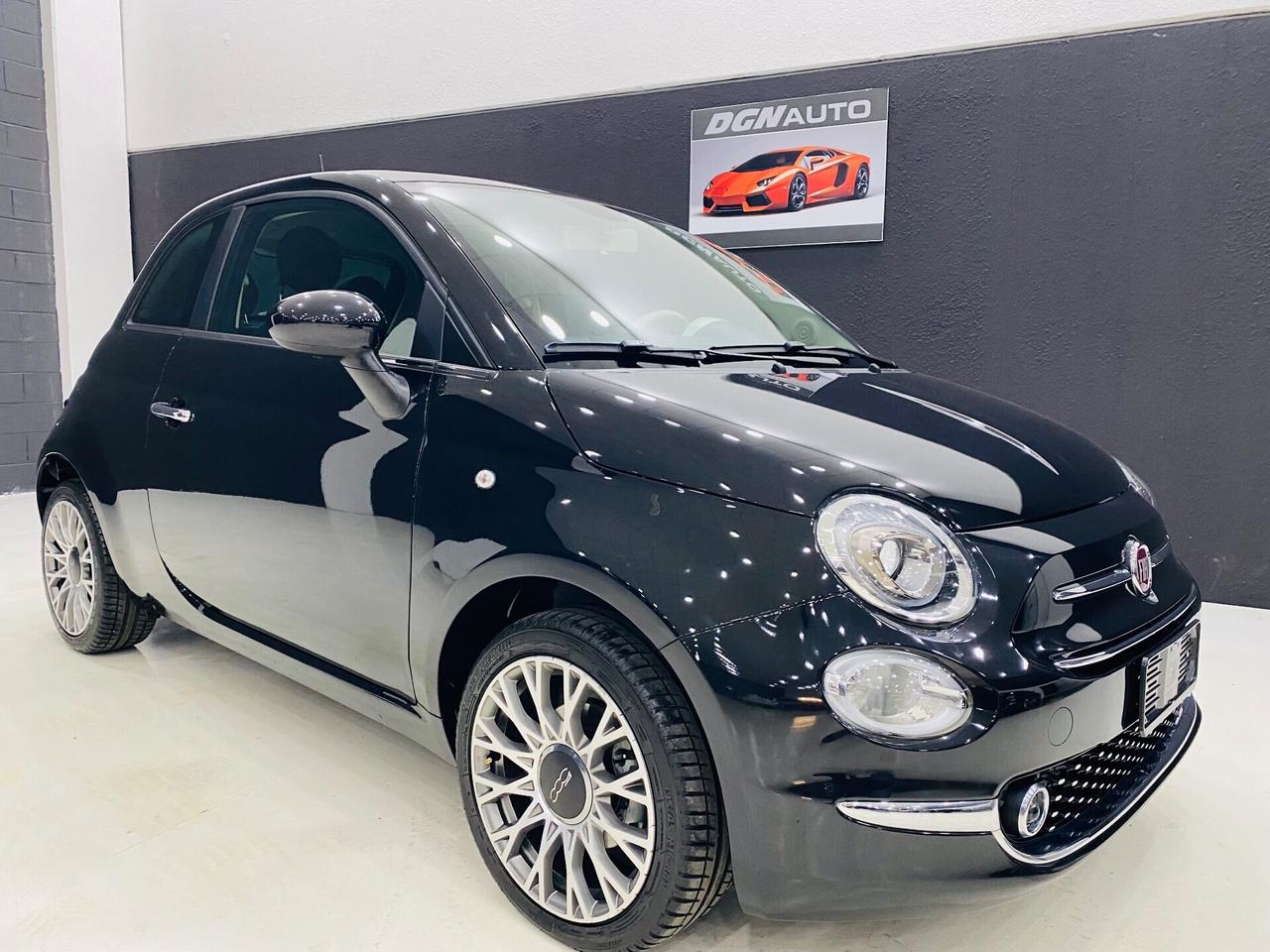 Fiat 500 1.0 Hybrid Dolcevita Navy CarPlay Prezzo promo 10999