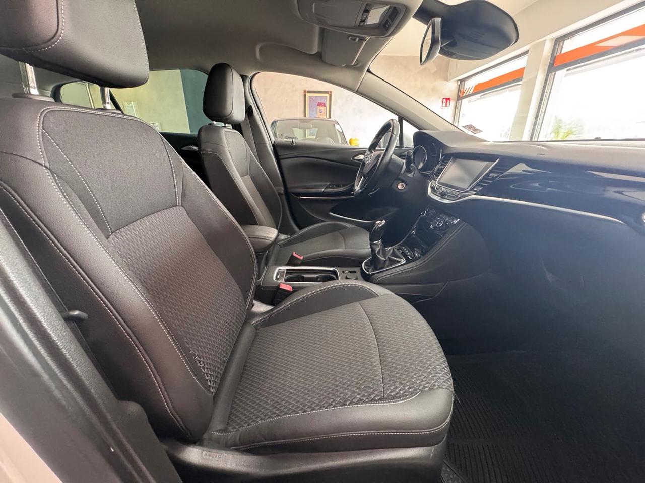 Opel Astra Dynamic 1.6 CDTI #6268