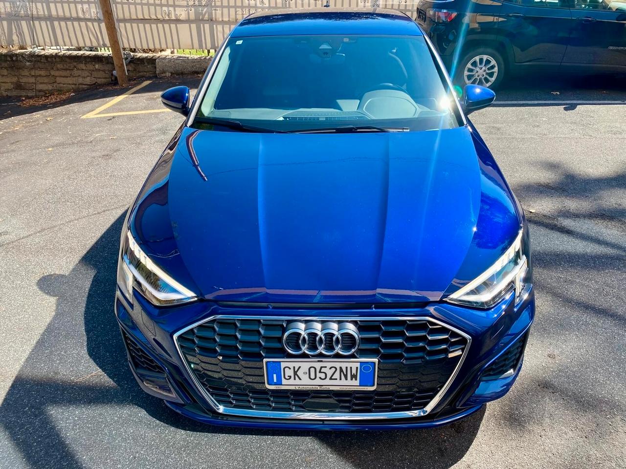 Audi A3 Sportback 35 2.0 tdi S line -MATRIX -LED -18"- GARANZIA