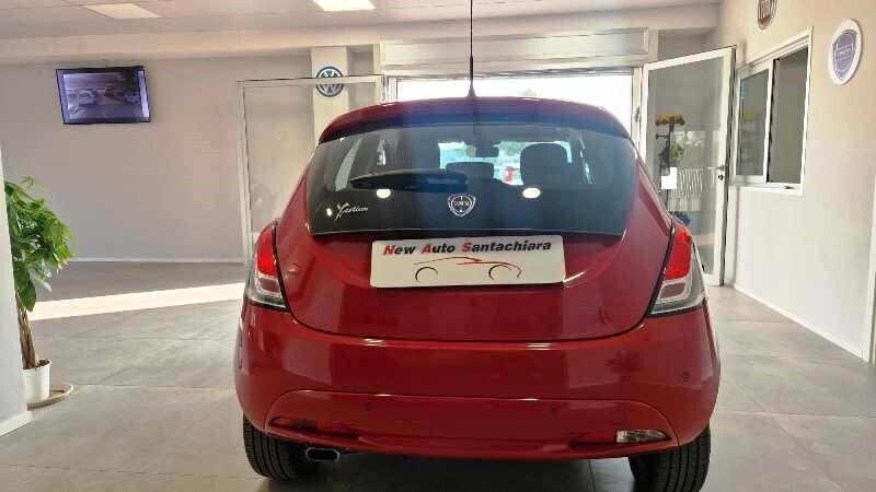 Lancia Ypsilon 1.2 69 CV Ecochic GPL Gold MY19