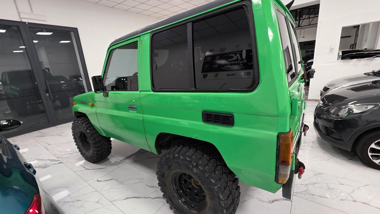 Toyota Land Cruiser II 2.4 turbodiesel SW LJ70
