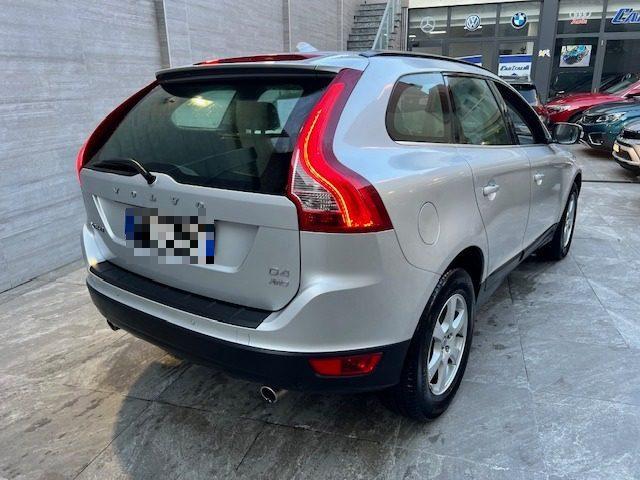 VOLVO XC60 D4 Geartronic Momentum