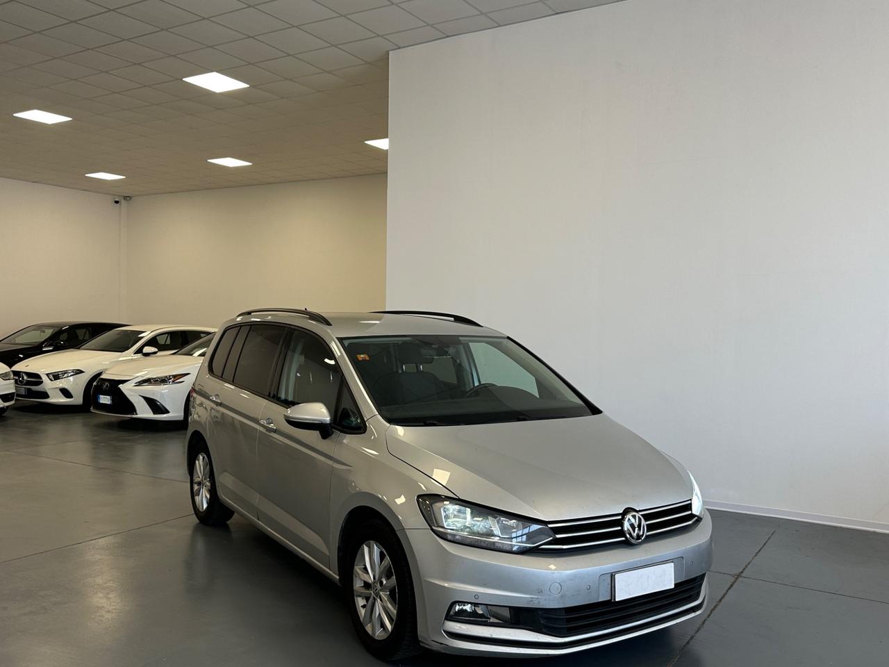 Volkswagen Touran 1.6 TDI CV SCR DSG Highline BlueMotion Technology