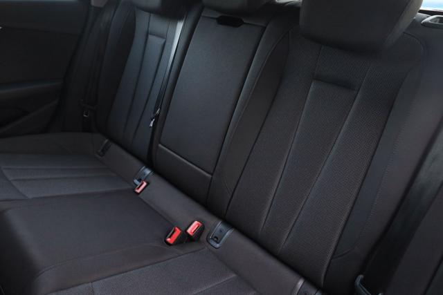 AUDI A4 Avant 35 TDI/163 CV S tronic Prezzo Netto