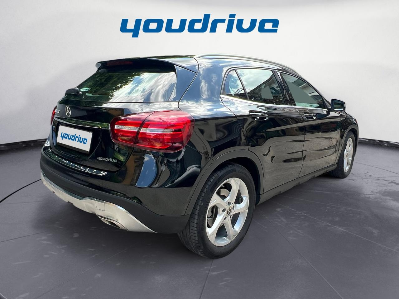 Mercedes GLA 180 Premium auto KM 30.300