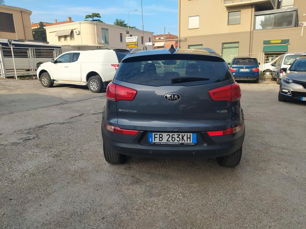 Kia Sportage 1.7 CRDI VGT 2WD high tech