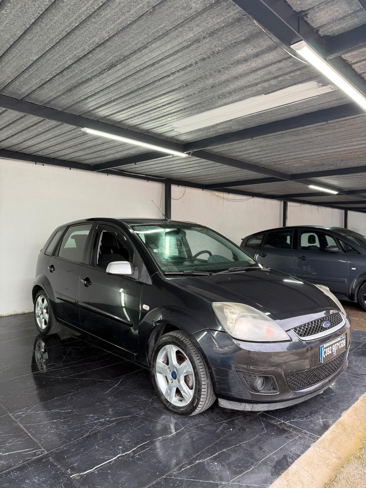 Ford Fiesta 1.4 TDCi 5p. Ghia