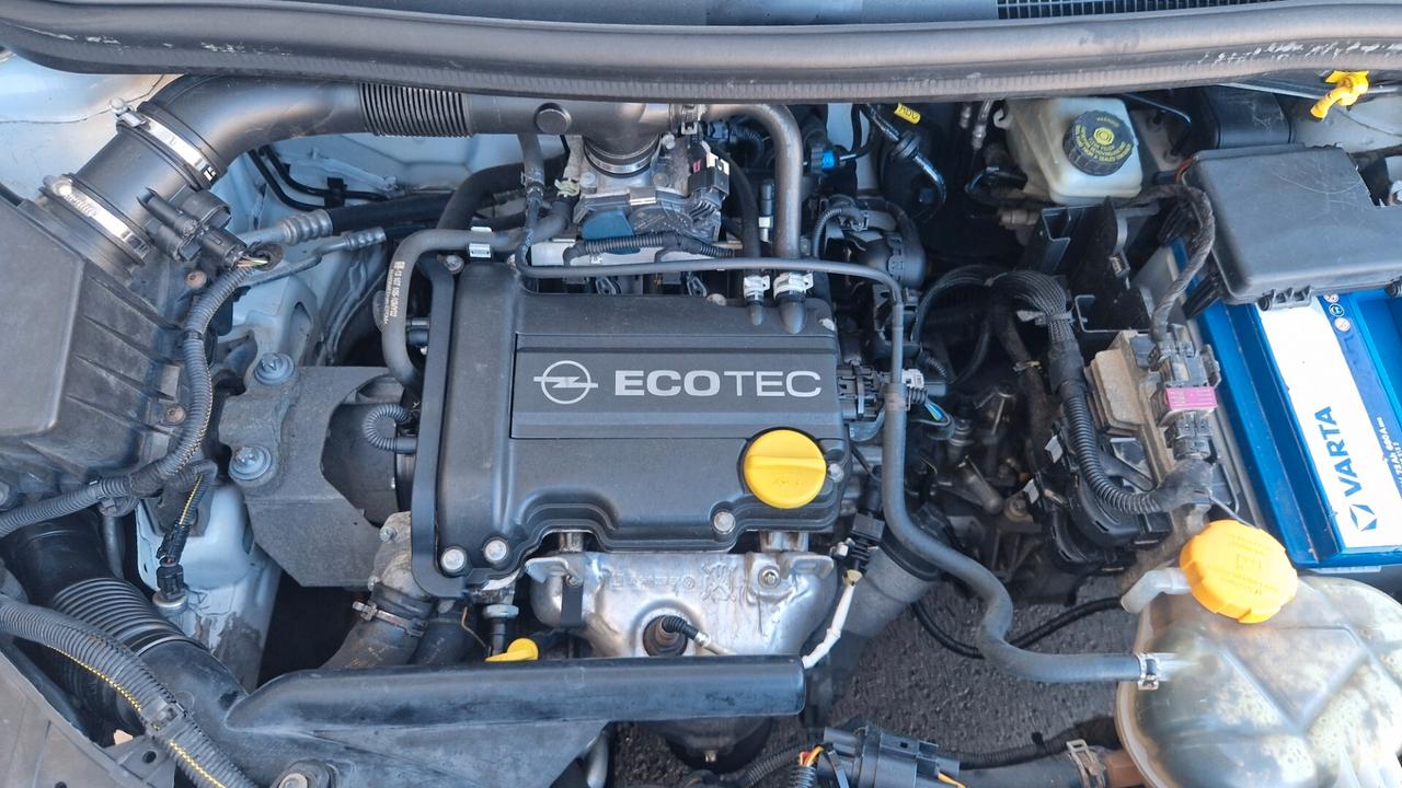 Opel Corsa 1.0 12V 5 porte Elective