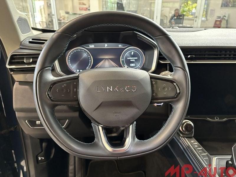 Lynk & Co 01 01 PHEV