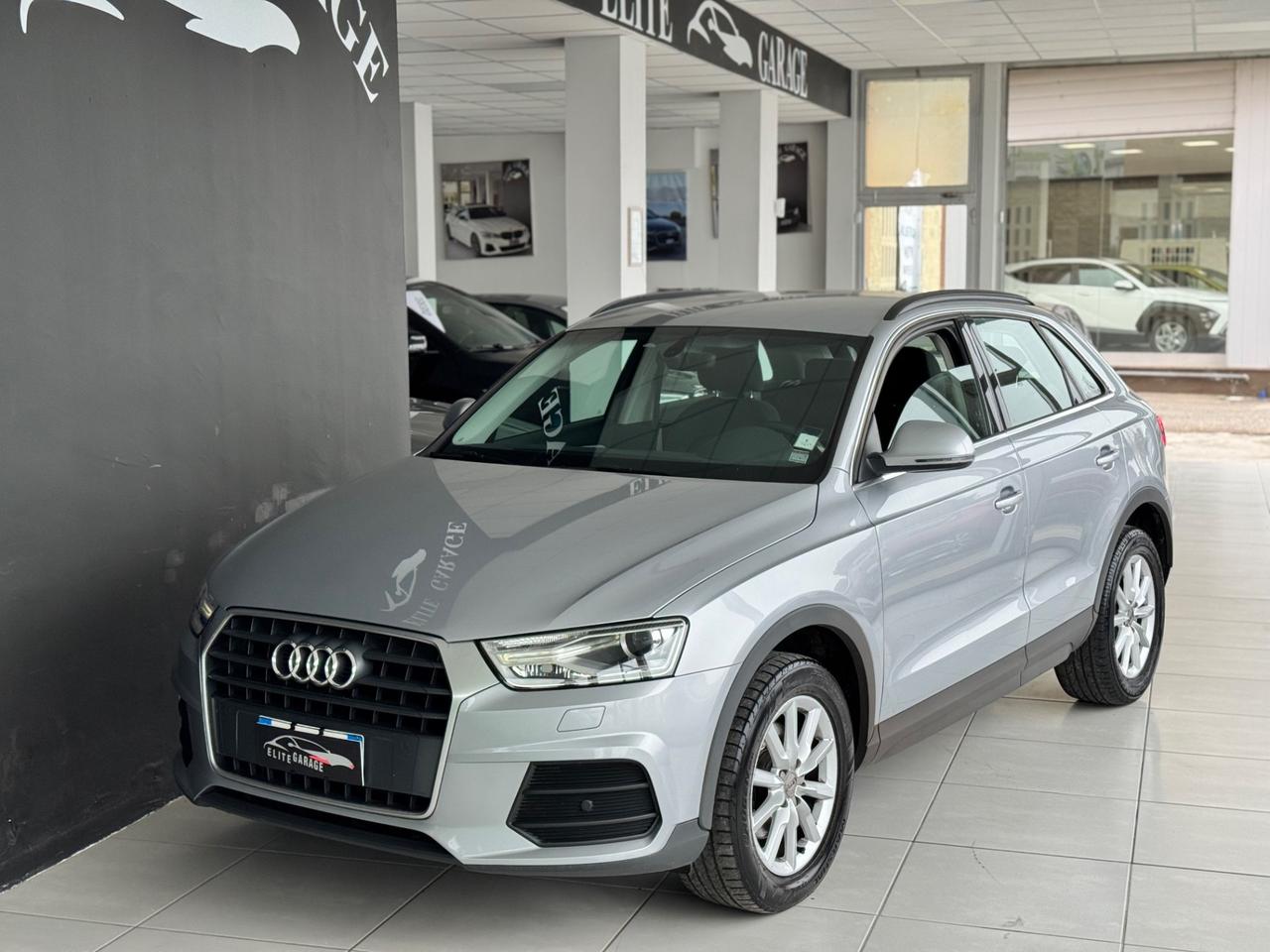Audi Q3 2.0 TDI 120 CV Design NAVI LED EURO6