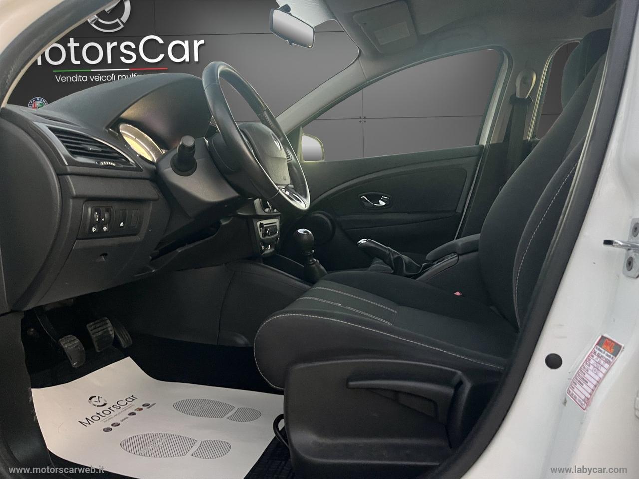 RENAULT Mégane 1.5 dCi 95 CV Wave