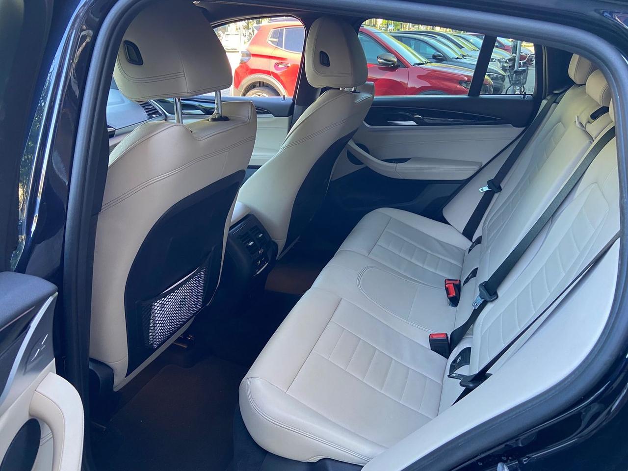 Bmw X4 M Sport X 20 d #10593