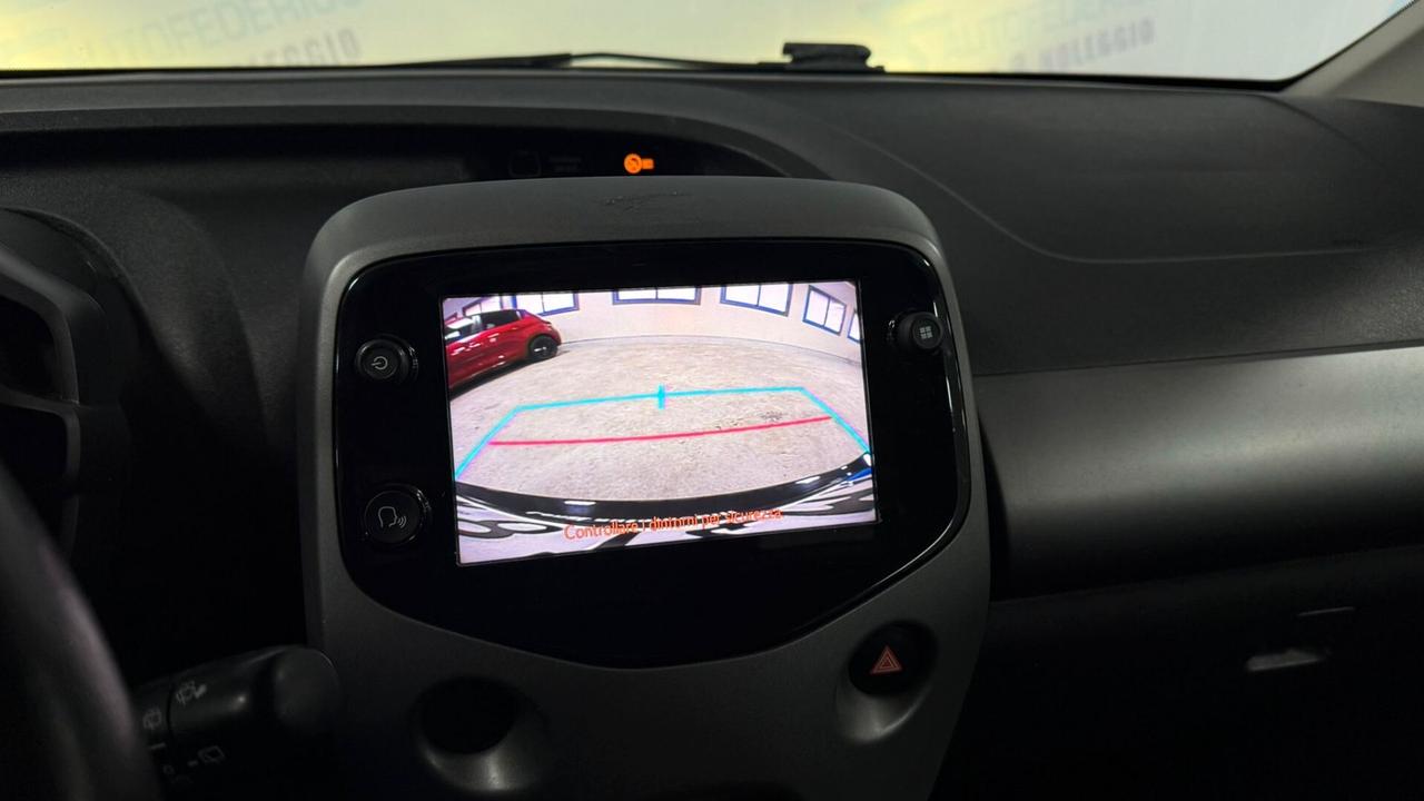 Toyota Aygo 1.0 VVT-i 72cv 5 porte x-clusiv