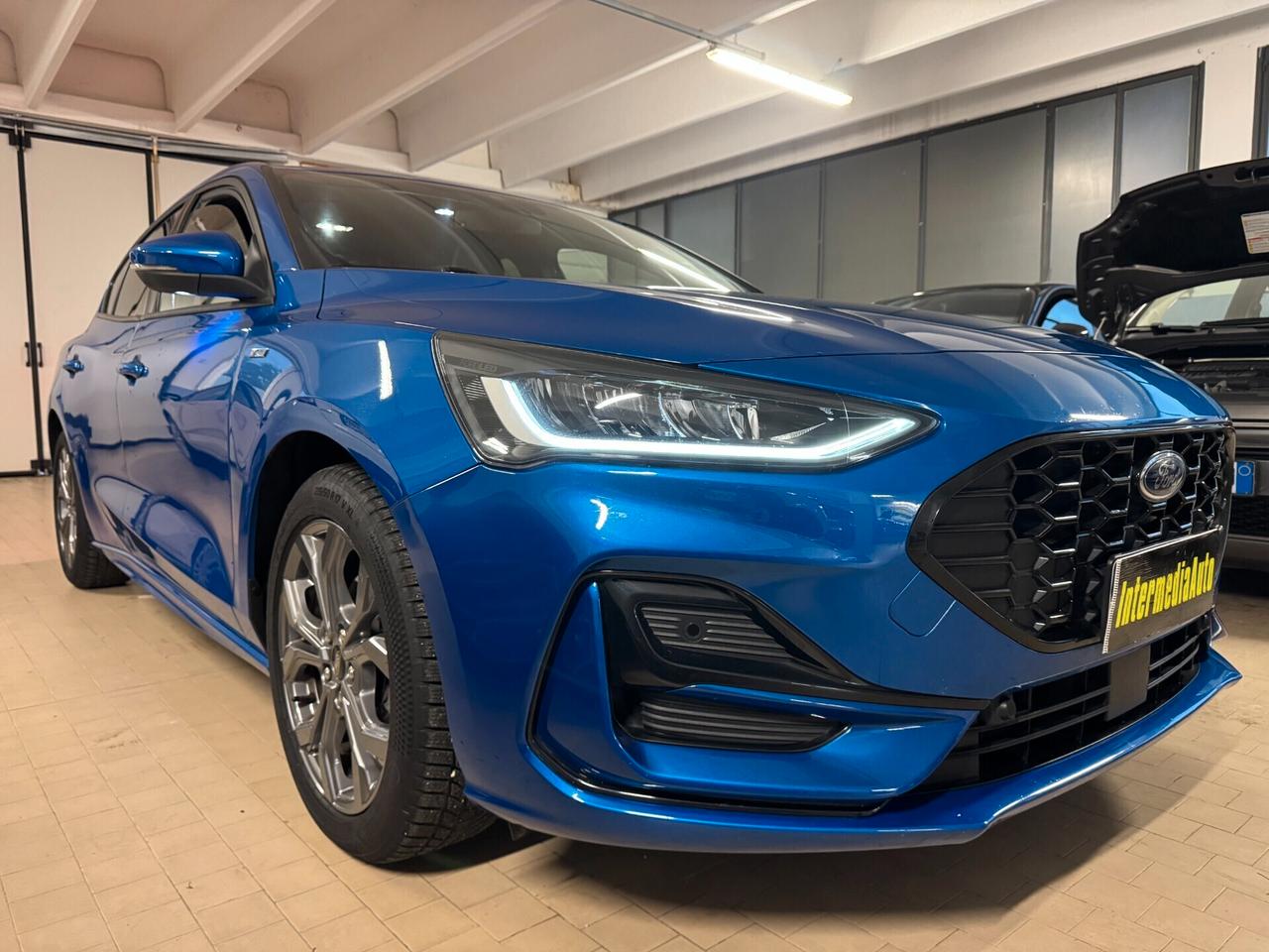 Ford Focus 1.0 EcoBoost Hybrid 125 CV . ST-Line Prezzo Reale !